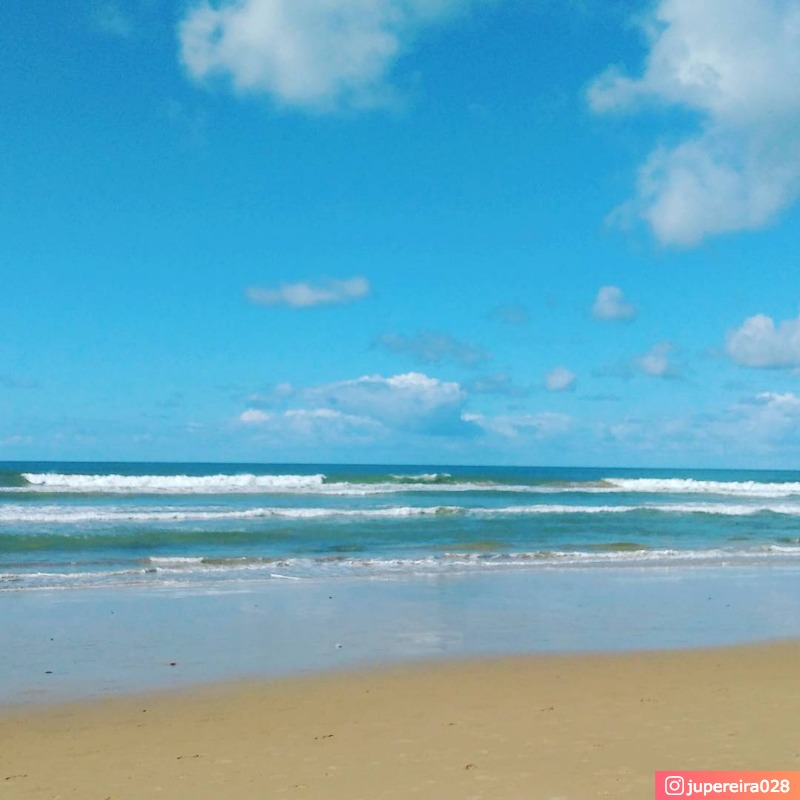 Praia de PituaÃ§u